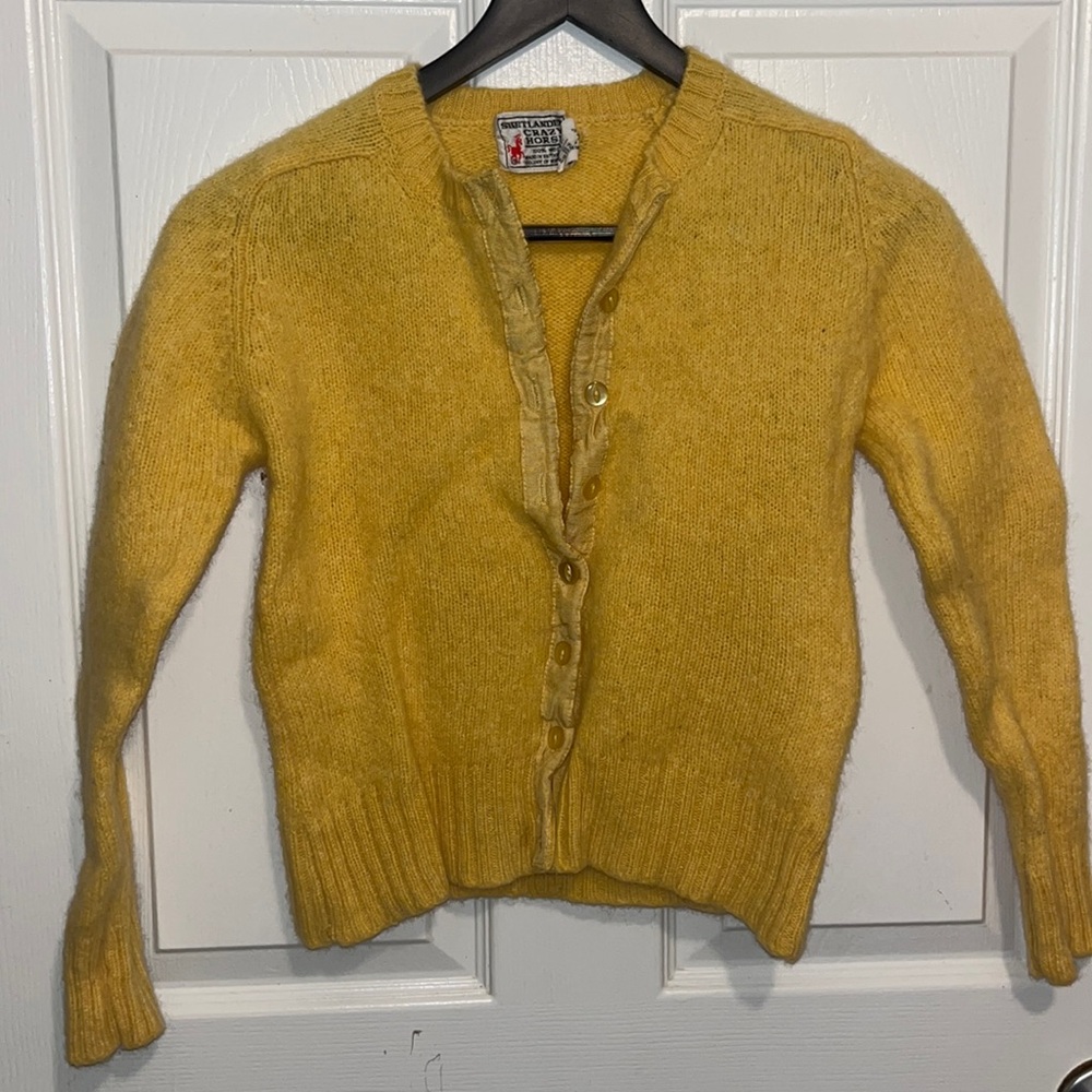 100% wool sweater